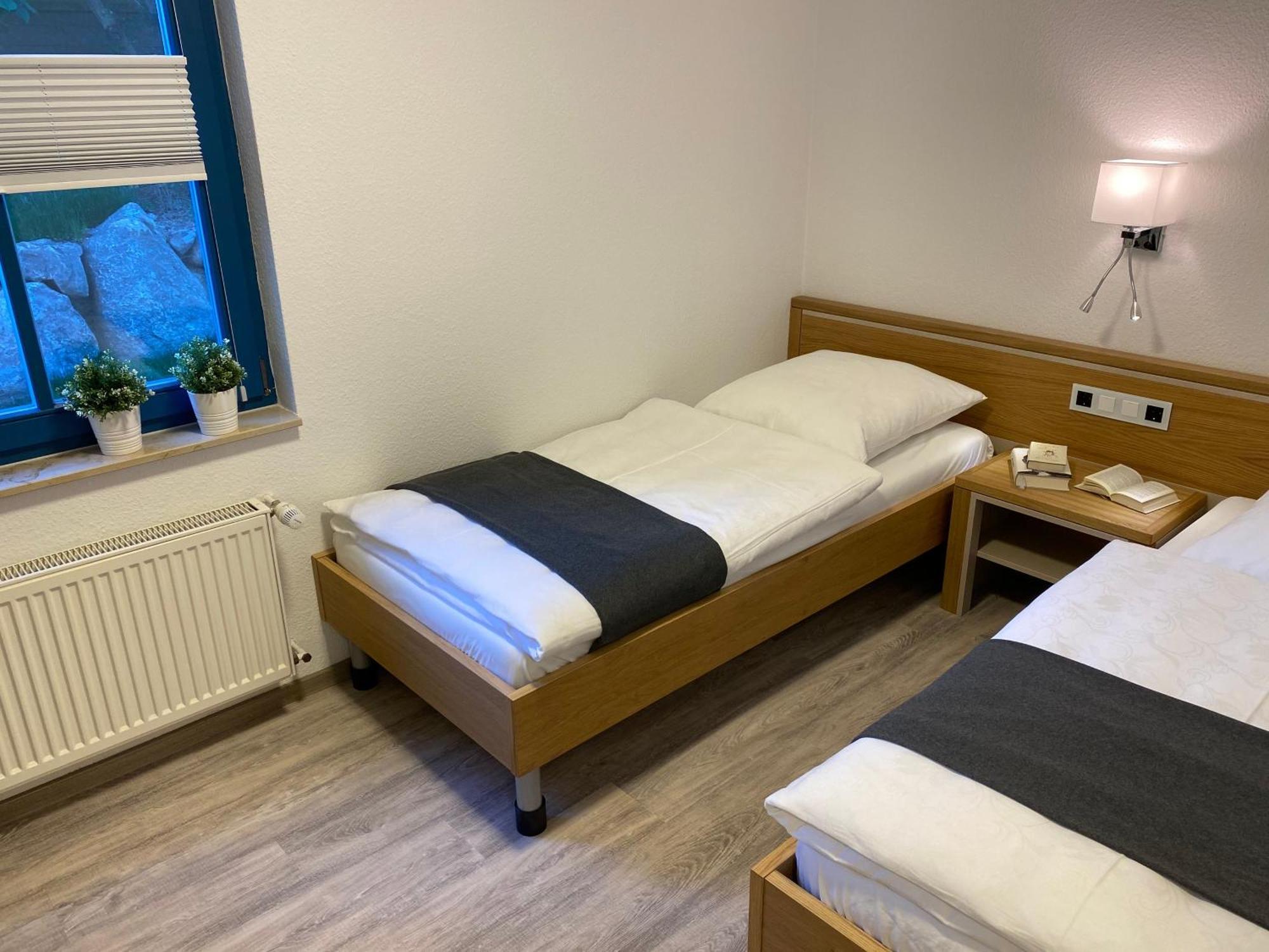Willa Familienfreundliches Reetdachhaus Weissdorn 2 Puddemin Zewnętrze zdjęcie